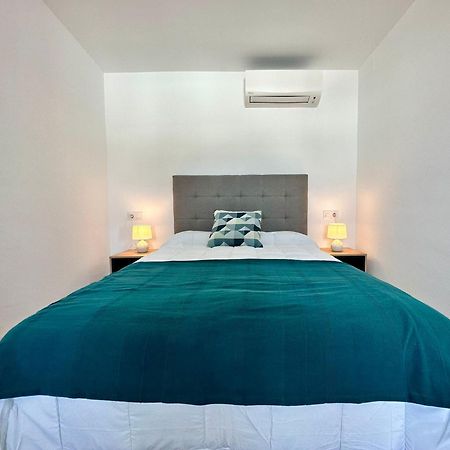 Apartamentos La Muralla Grupo Ac Gestion Cádiz Eksteriør billede