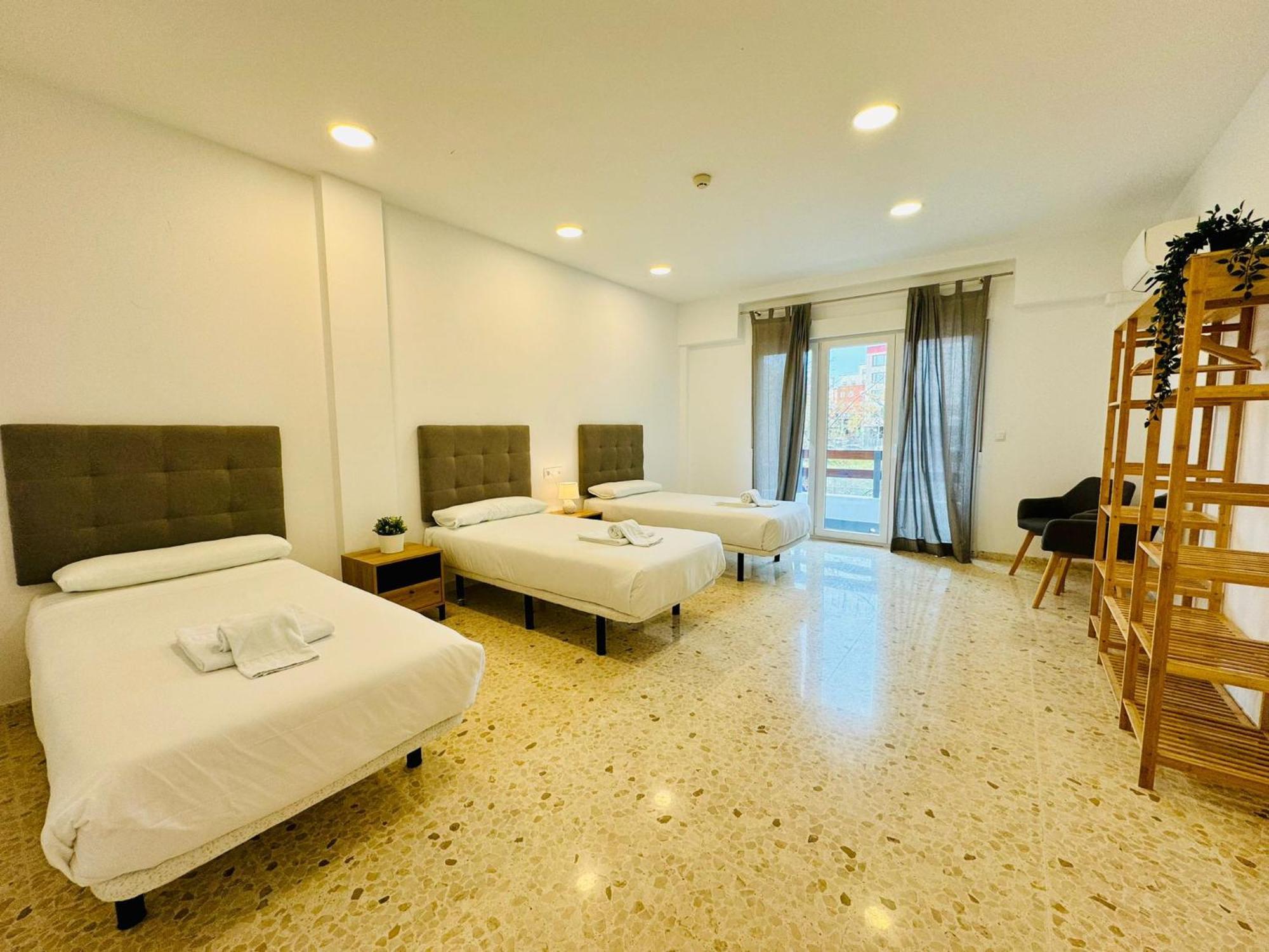 Apartamentos La Muralla Grupo Ac Gestion Cádiz Eksteriør billede